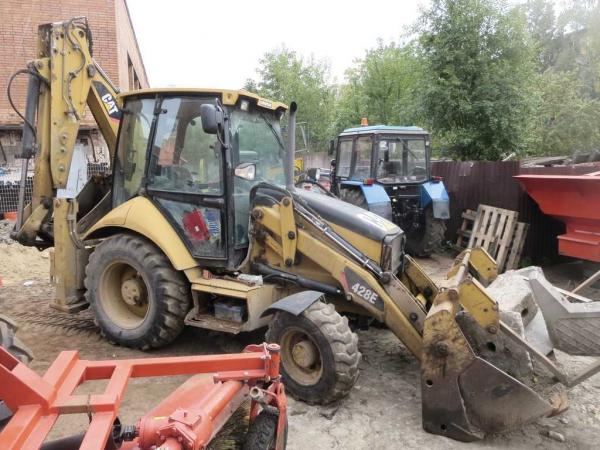 Экскаватор-погрузчик CAT 428,  2012 г,  макс.  опции — фото 3